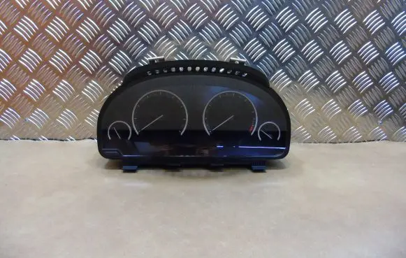 BMW 5 GT F07 Speedometer (instrument cluster) 9311649