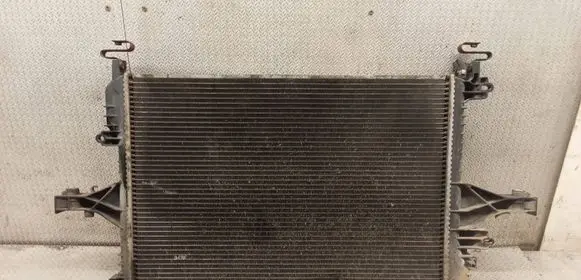 Volvo V70 Coolant radiator 30714047 876118U
