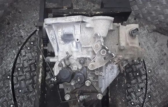 KIA Rio Manual 5 speed gearbox Tbw5d