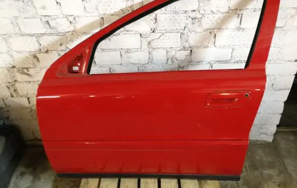 Volvo S60 Front door