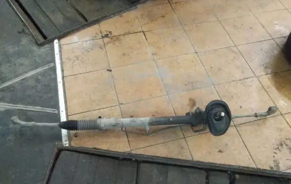 Volvo C30 Steering rack 31202596