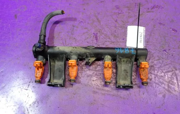Peugeot 206 Fuel main line pipe 9636520780