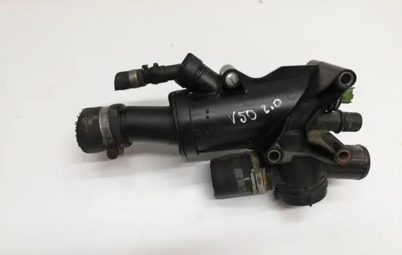 Thermostat/thermostat housing