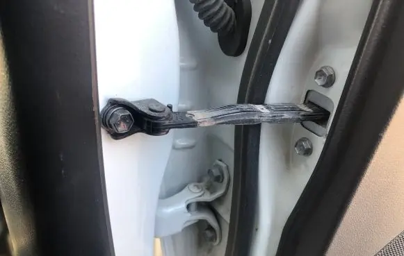 Suzuki Ignis Rear door check strap stopper