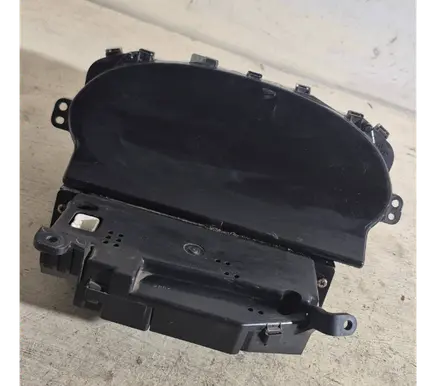 Toyota Yaris Speedometer (instrument cluster) 8380052120