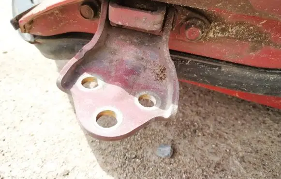 Mitsubishi Colt Front door upper hinge
