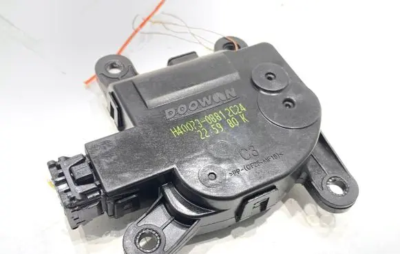 Hyundai Kona I Air flap motor/actuator H40073-0881