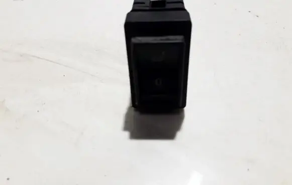 Skoda Superb B5 (3U) Seat heating switch 3U0963563