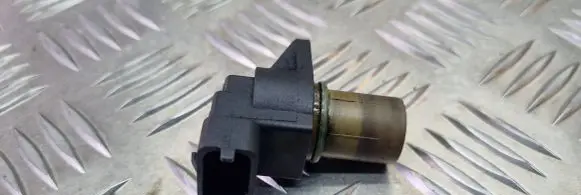 Mercedes-Benz C W203 Camshaft position sensor A0031539728 170904
