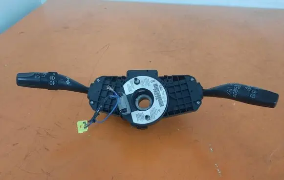 Honda Civic Other switches/knobs/shifts 35250S6AG111M1
