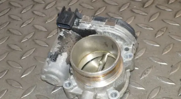 Ford Focus Throttle valve GM5E9F991AD