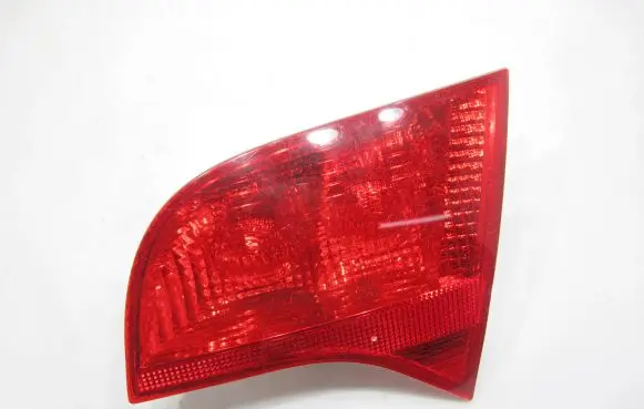 Audi A4 S4 B7 8E 8H Tailgate rear/tail lights 8E9945094 749002 484502