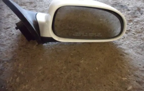 Chevrolet Lacetti Front door electric wing mirror
