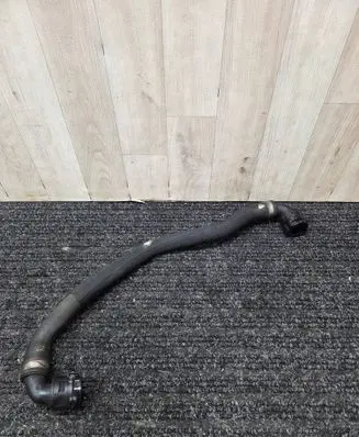 BMW 5 G30 G31 G38 Engine coolant pipe/hose 8602652 17128602652