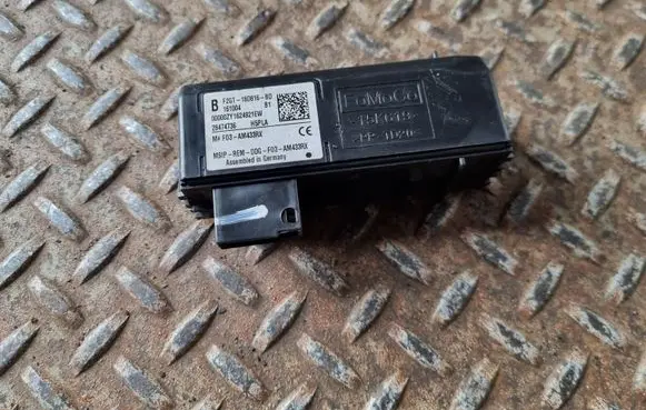 Ford Galaxy Keyless (KESSY) go control unit/module F2GT18D816BD