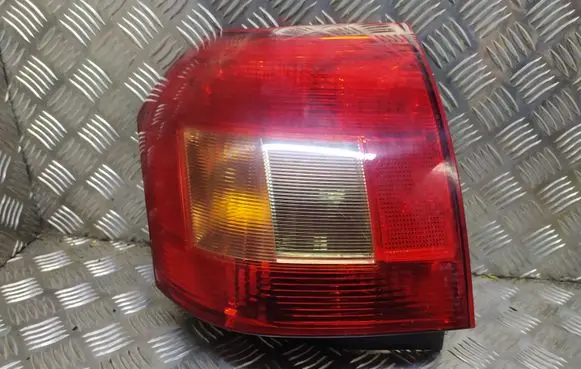 Toyota Corolla E120 E130 Rear/tail lights
