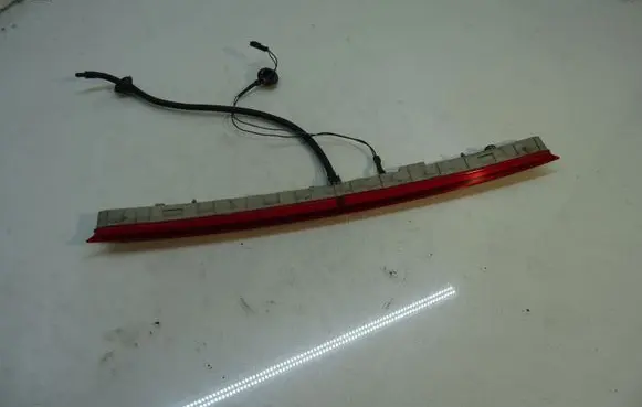 BMW 5 F10 F11 Third/center stoplight 7203224