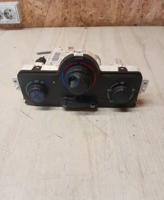Renault Megane II Climate control unit 69420001 F666445V
