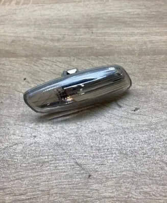 Peugeot 207 Front fender indicator light 9680005080