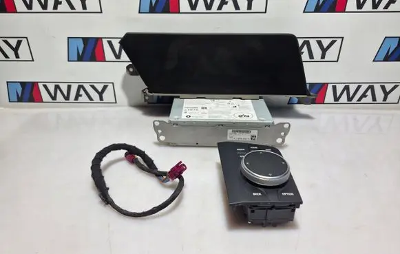BMW 1 F40 Navigation unit CD/DVD player 5B34AB5 5A5EE12 5A371B2