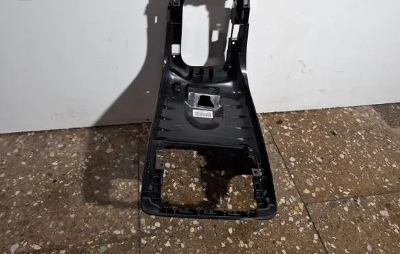 Volvo V60 Center console 31389138 31369117