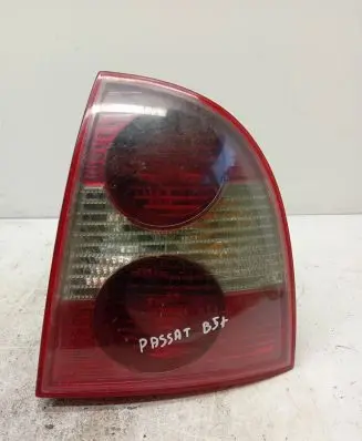 Volkswagen PASSAT B5.5 Rear/tail lights 3B5945096AE