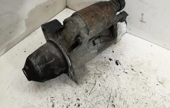 Honda CR-V Starter motor M002T85871
