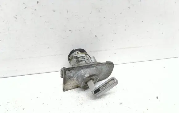 Volvo V60 Front door lock (next to the handle) 31276333