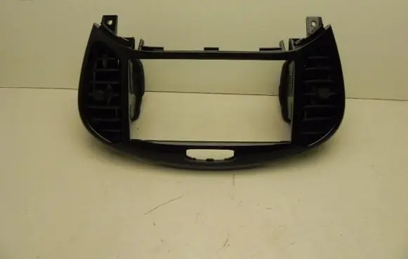 Radio/GPS head unit trim