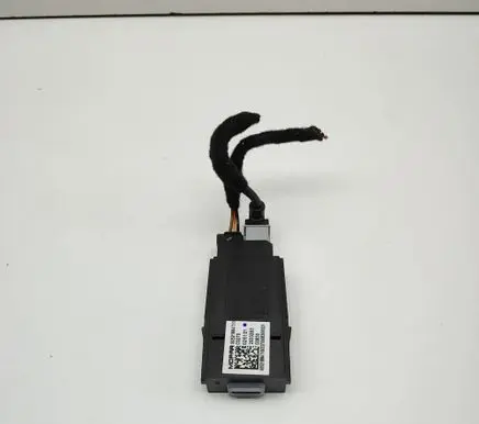 Fiat 500E USB socket connector 00521884710
