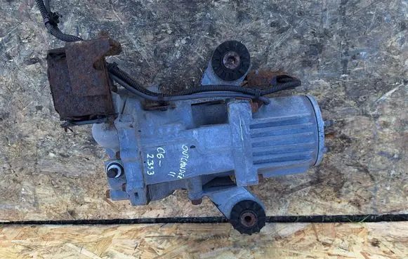 Mitsubishi Outlander Rear differential