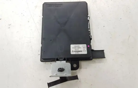 Mitsubishi Outlander Fan control module 7820A055