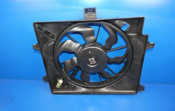 Hyundai i30 Electric radiator cooling fan 