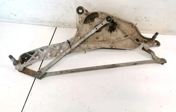 Renault Laguna II Front wiper linkage and motor 8200000525