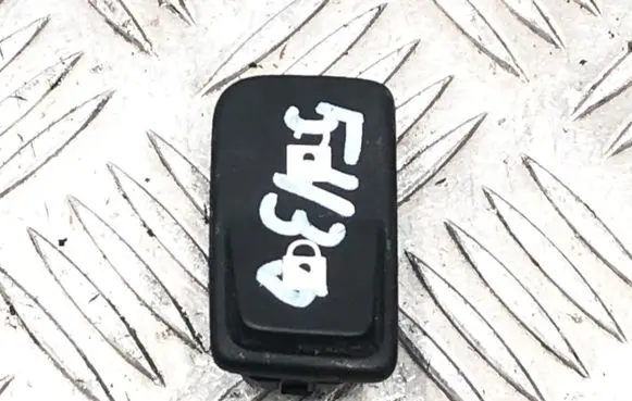Volvo V50 Central locking switch button 0565832