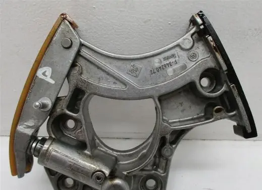 Audi A4 Allroad B8 Slide rail for timing chain 