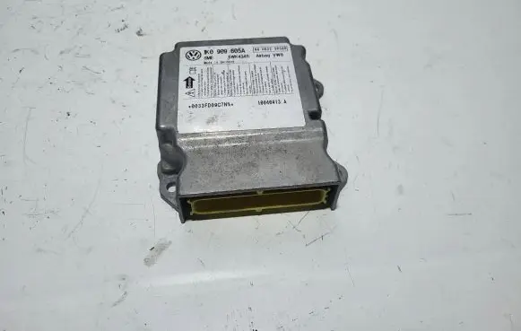 Volkswagen Golf IV Airbag control unit/module 1K0909605A 5WK43411 04H022S0500