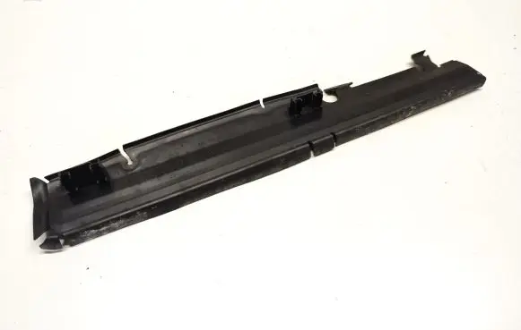Intercooler air guide/duct channel