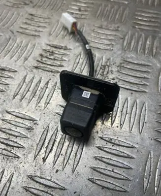 Subaru Legacy Reversing camera 86267AL01A 550632179 KD7N04