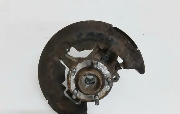 Volvo V50 Front wheel hub
