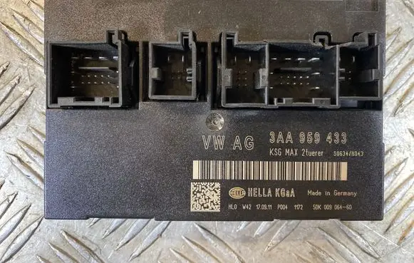Volkswagen PASSAT B7 Comfort/convenience module 3AA959433 5DK00906460 S0634H043