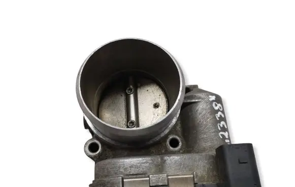 Audi A6 S6 C5 4B Throttle valve 06B133062M 0280750009 91251141