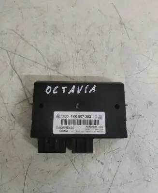Skoda Octavia Mk2 (1Z) Tow bar trailer control unit/module 1K0907383 506153