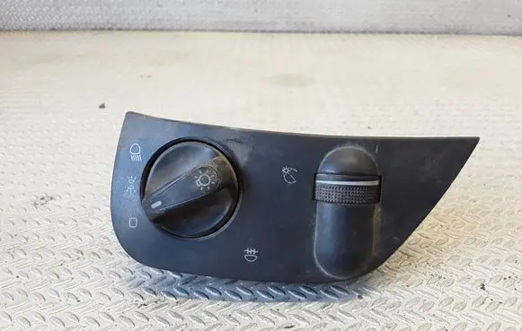 Volkswagen Caddy Light switch 6N2941531H
