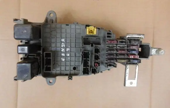 Honda Accord Fuse box set SV5000085 SV5