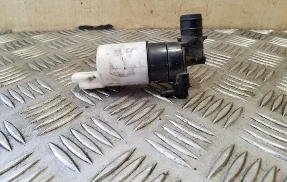 Renault Trafic II (X83) Windscreen/windshield washer pump 8200067015 9641553880