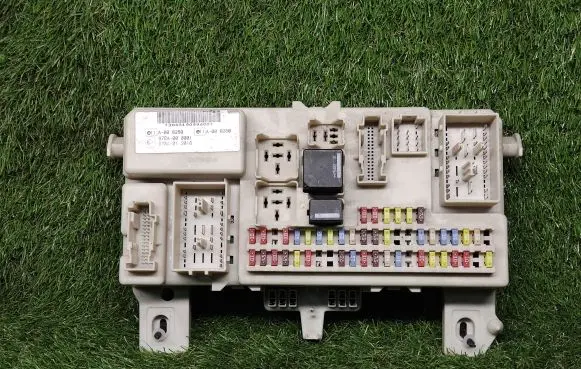 Ford Focus Power management control unit 4M5T14A073CG