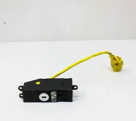 Passenger airbag on/off switch