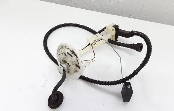 Lexus GS 300 350 430 450H Fuel level sensor 050713