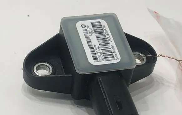 Jeep Cherokee Airbag deployment crash/impact sensor P56038976AA